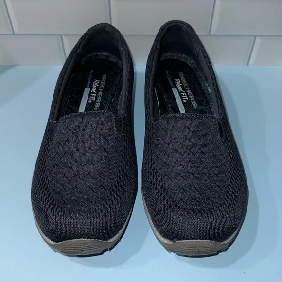 Skechers Relaxed Fit Reggae Fest Willows Slip on Air Cooled Memory Foam Shoes - Picture 2 of 7